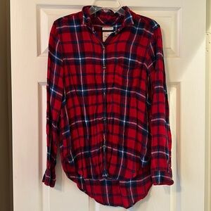 American Eagle red, white, and blue button down plaid shirt